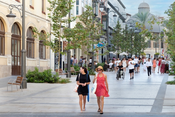 Avenida de la Constitución y plaza Ruperto Chapí